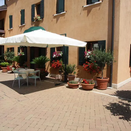 Gospodarstwo agroturystyczne Country Club *